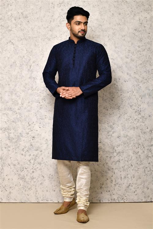 https://media.vinhemfashion.com/Images/RajsahiVol5BVLS510C3Q7WKYESG/image/designer